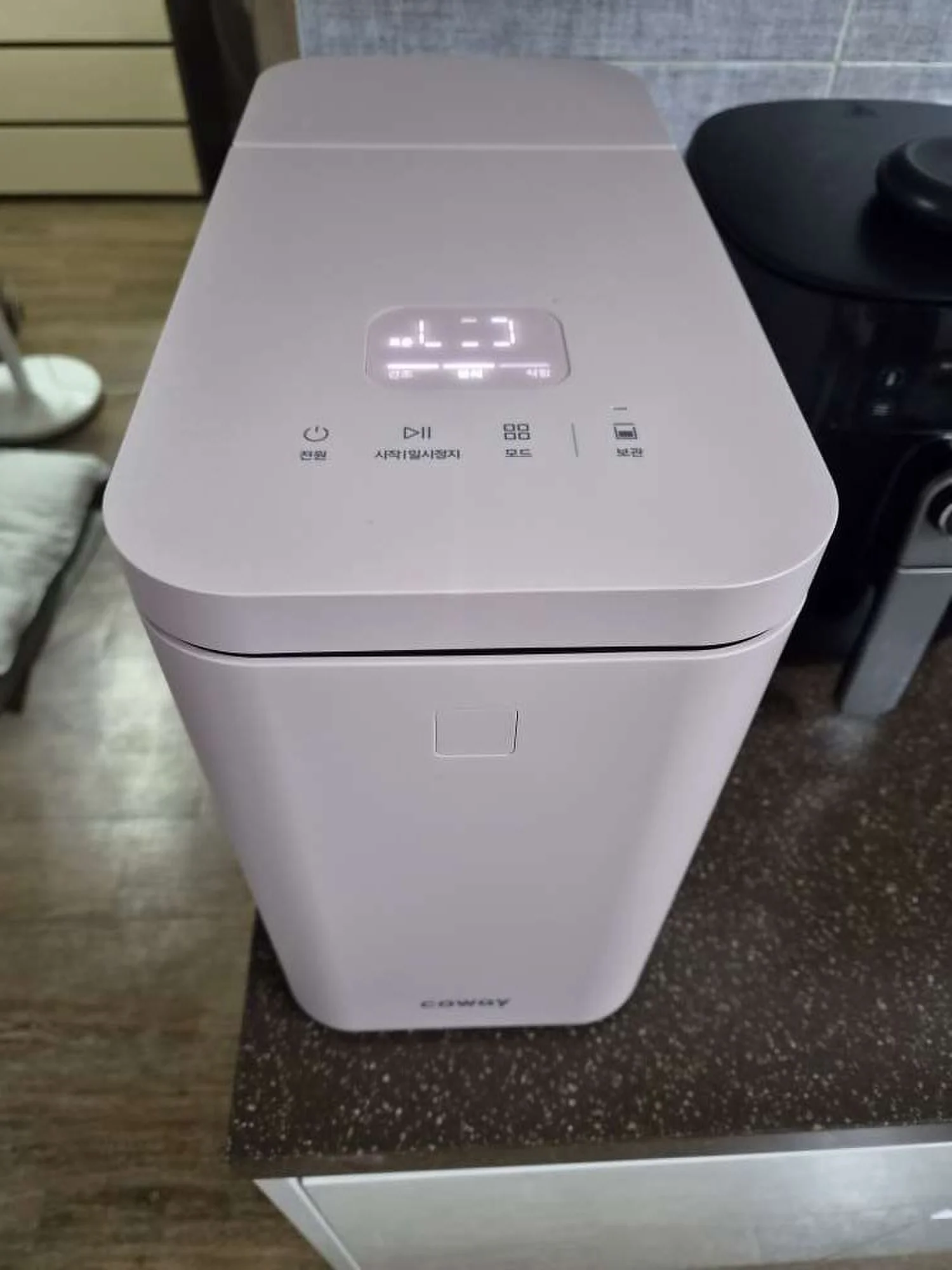 음처기상담 오산시 원동 싱크대 하부장 설치 후 코웨이